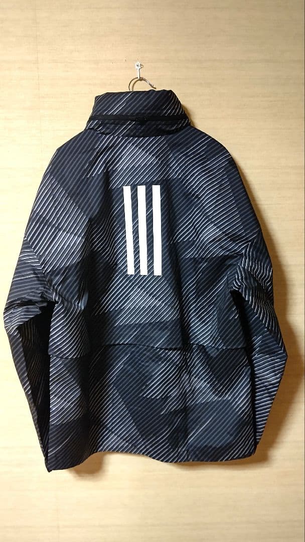 （美品）adidas サッカー日本代表 ジャケット 定価28,000円