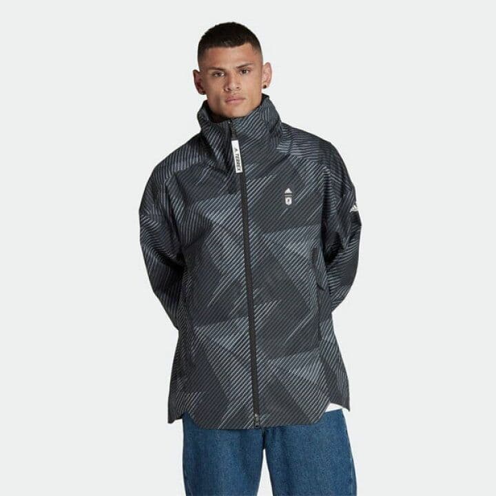 （美品）adidas サッカー日本代表 ジャケット 定価28,000円