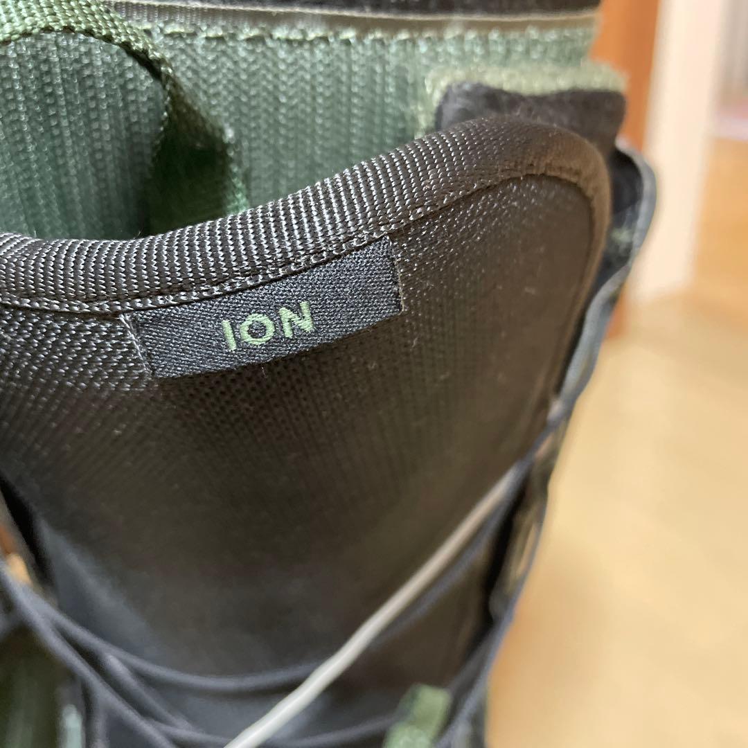 バートン　ION アジアンフィット２７センチ