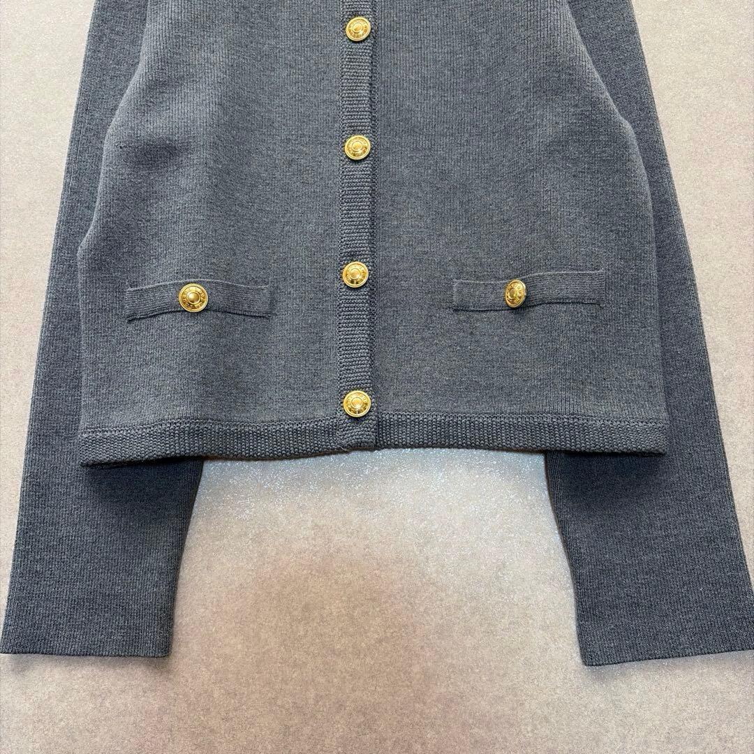 アニュアンス♡オリジナルボタンノーカラーニットジャケット グレー フリーサイズ