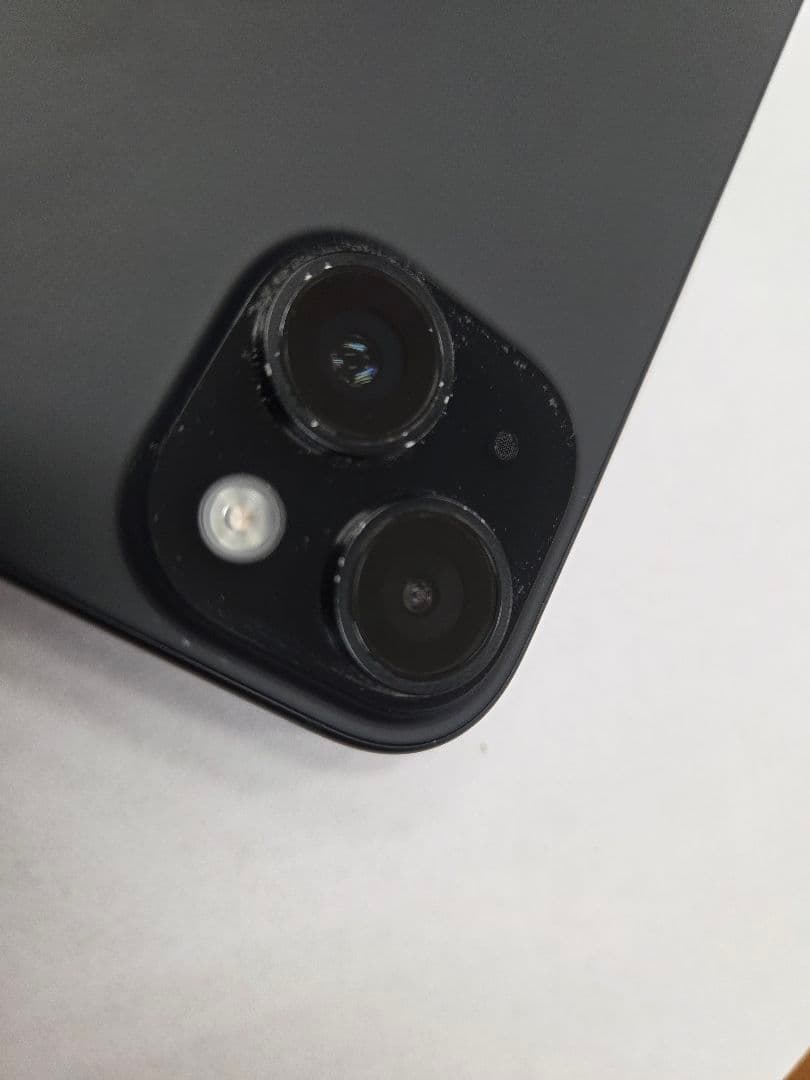 Apple iPhone 15 ブラック 本体