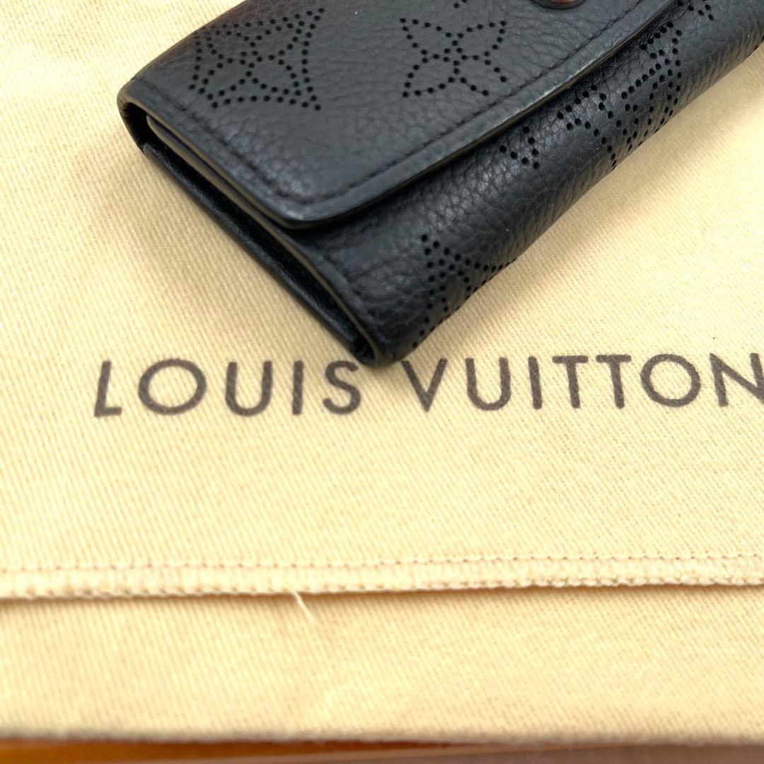 ルイヴィトン アンプラント キーケース キーホルダー 4連　568