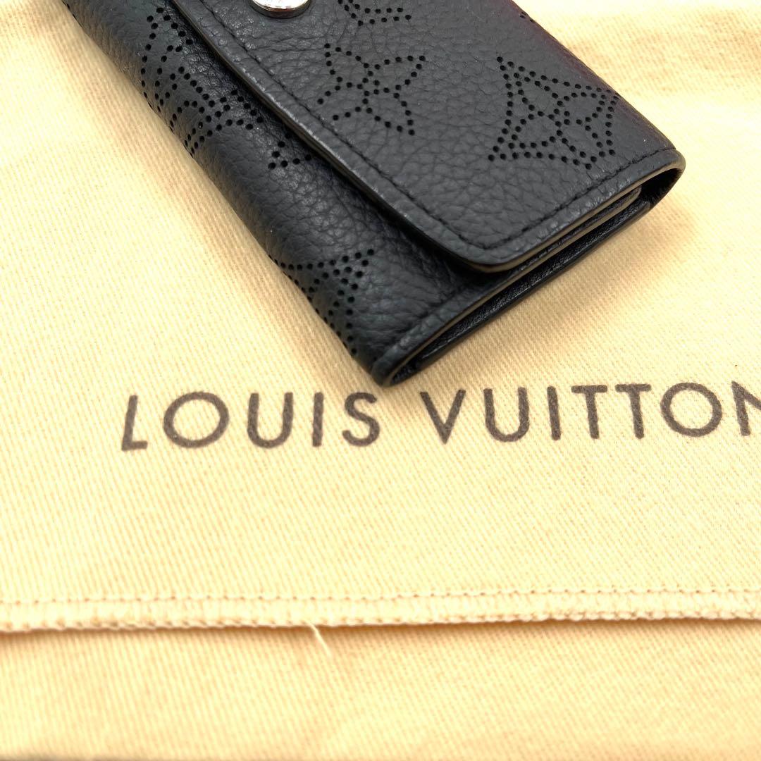 ルイヴィトン アンプラント キーケース キーホルダー 4連　568