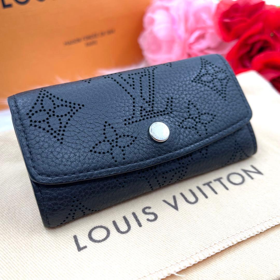 ルイヴィトン アンプラント キーケース キーホルダー 4連　568