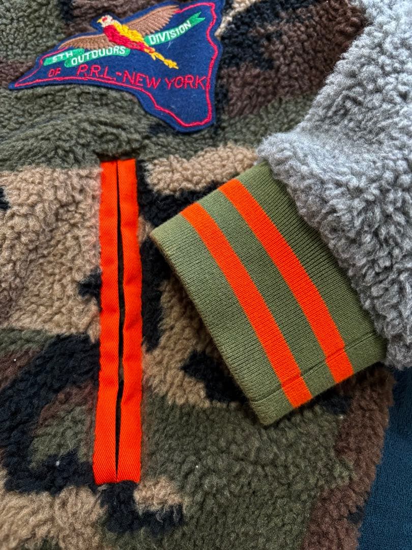 ポロラルフローレン 迷彩カモフラ柄 ワッペンカスタム シェルパフリーススタジャン