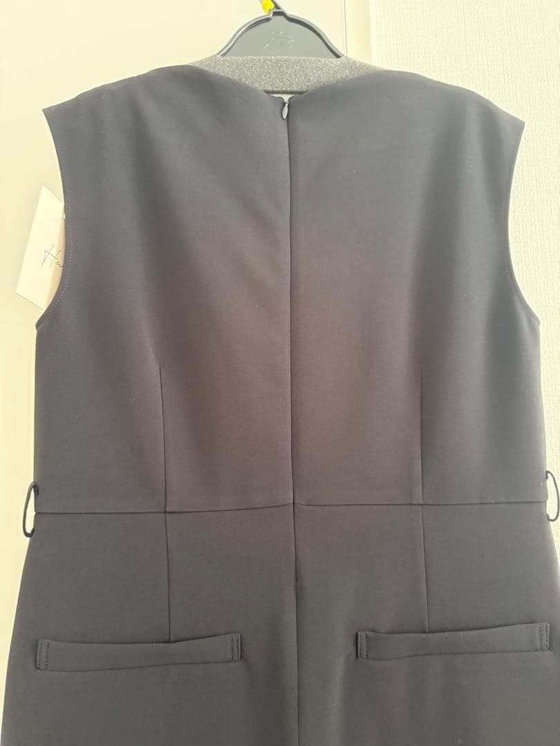 新品未使用 Heve ハートネックオールインワン 36 ブラック