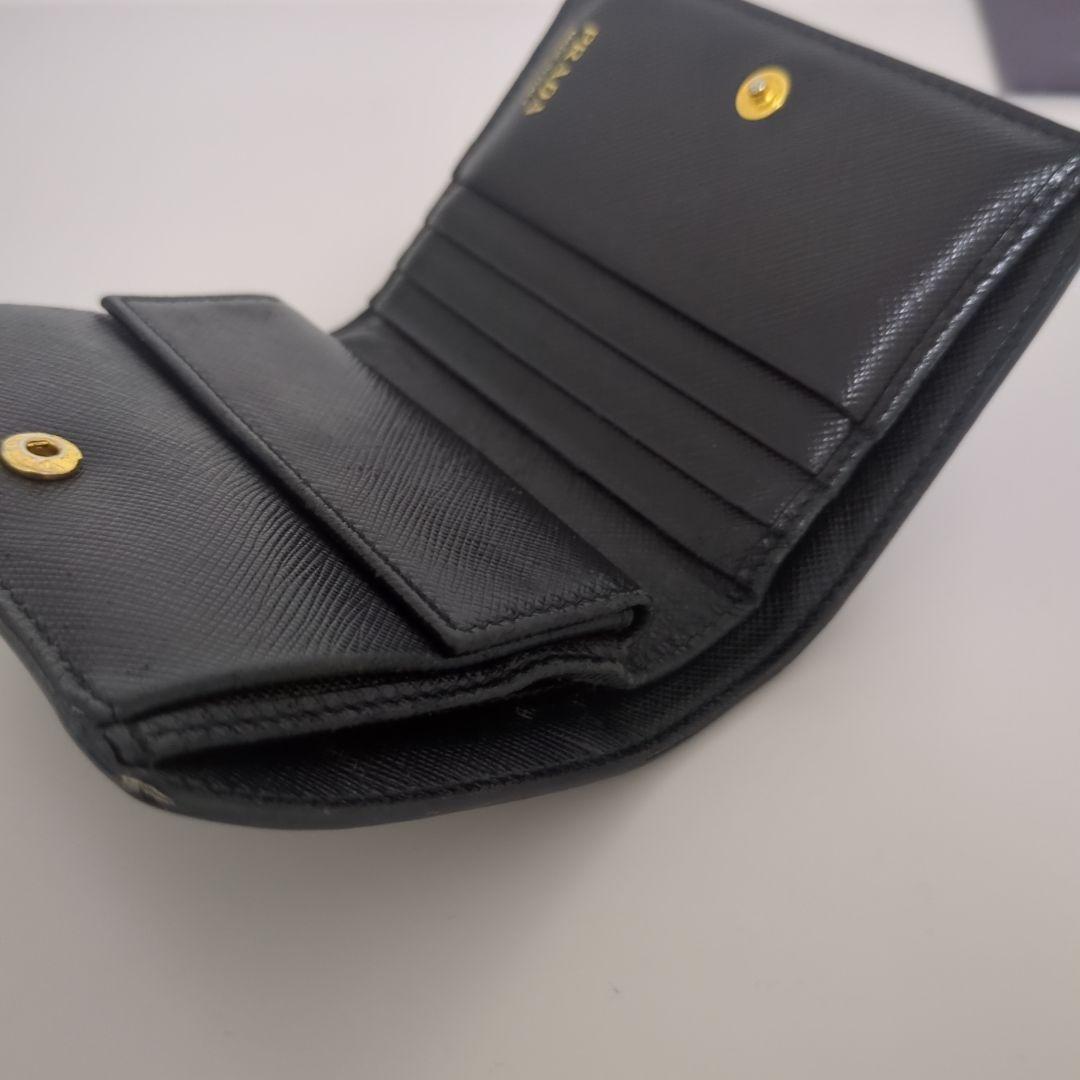 PRADA プラダ　サフィアーノ　オールブラック　二つ折り財布