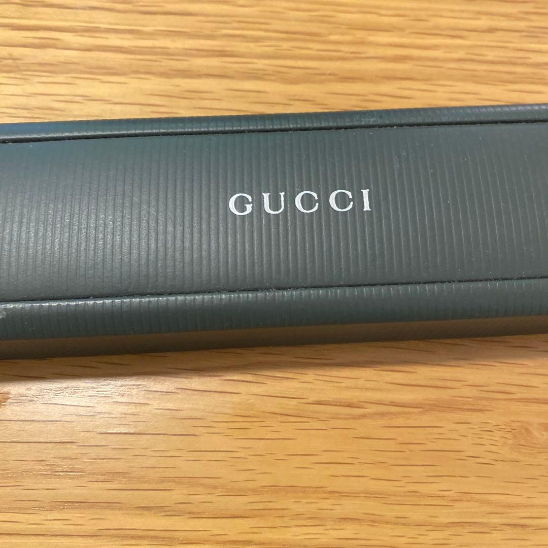 GUCCI アナログ腕時計 ブラックレザー