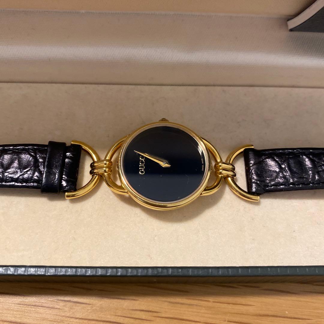 GUCCI アナログ腕時計 ブラックレザー