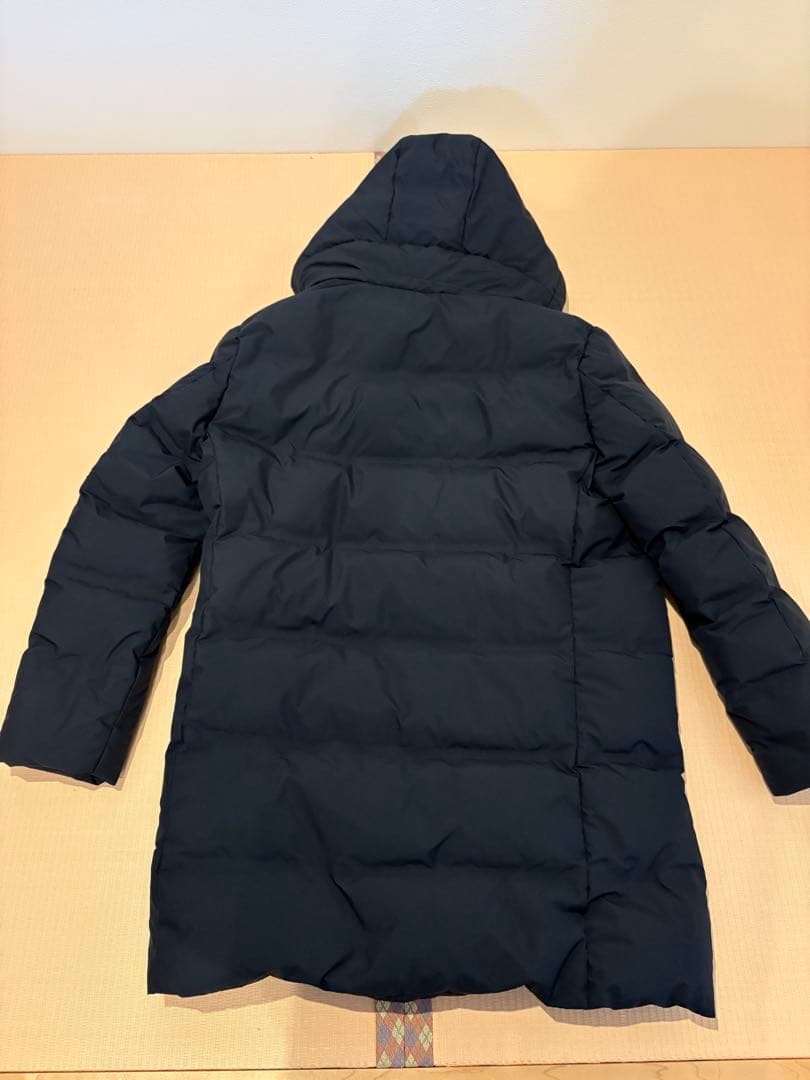 ユニクロ シームレスダウンコート 紺　XL 311-409332