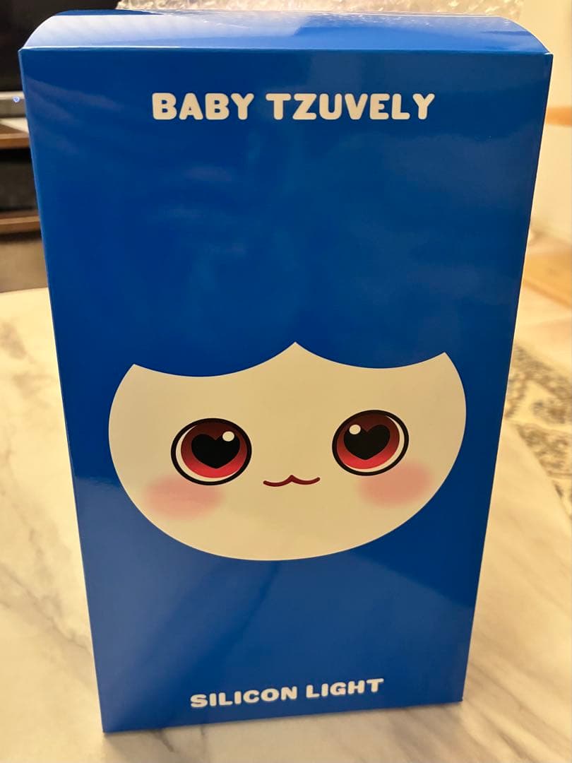 TWICE Baby LOVELYSシリコンライト ツウィ　トレカ付き
