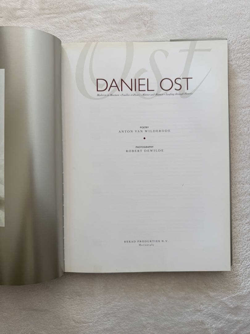 DANIEL OST ダニエルオスト　洋書