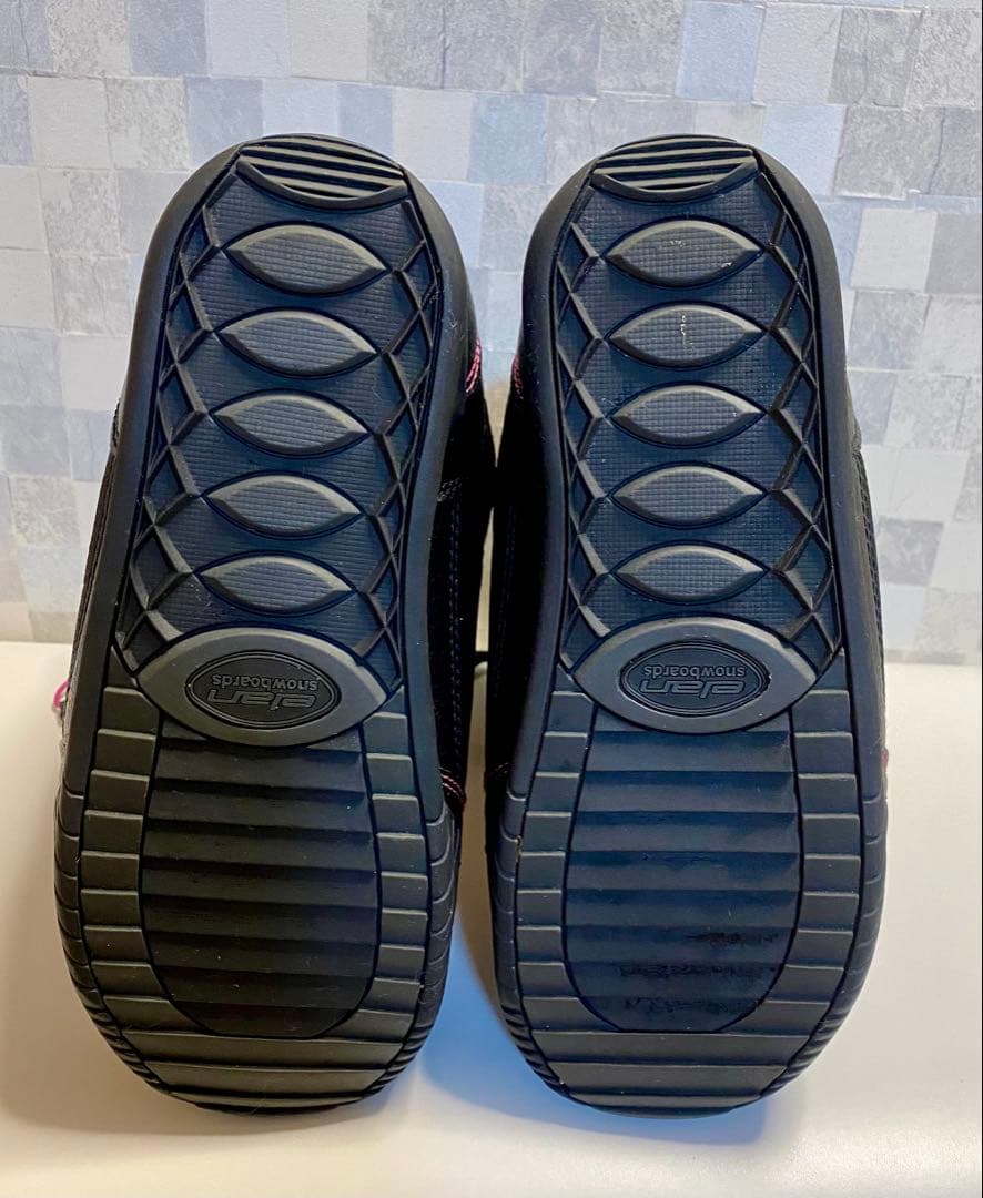 【美品】スノーボードブーツ 女性用　24cm