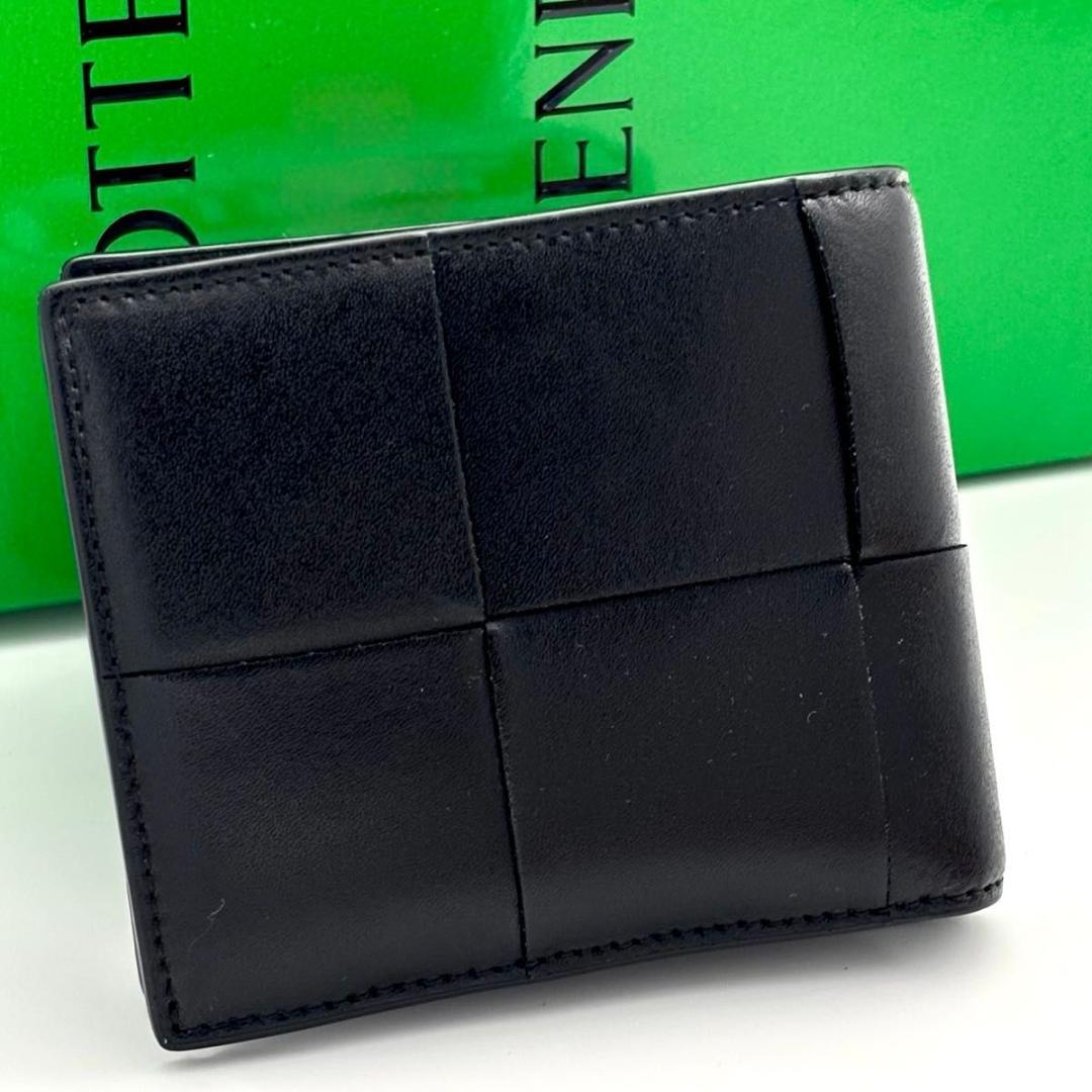【未使用に近い】ボッテガヴェネタ カセット ブラック ２つ折り財布 ブラック