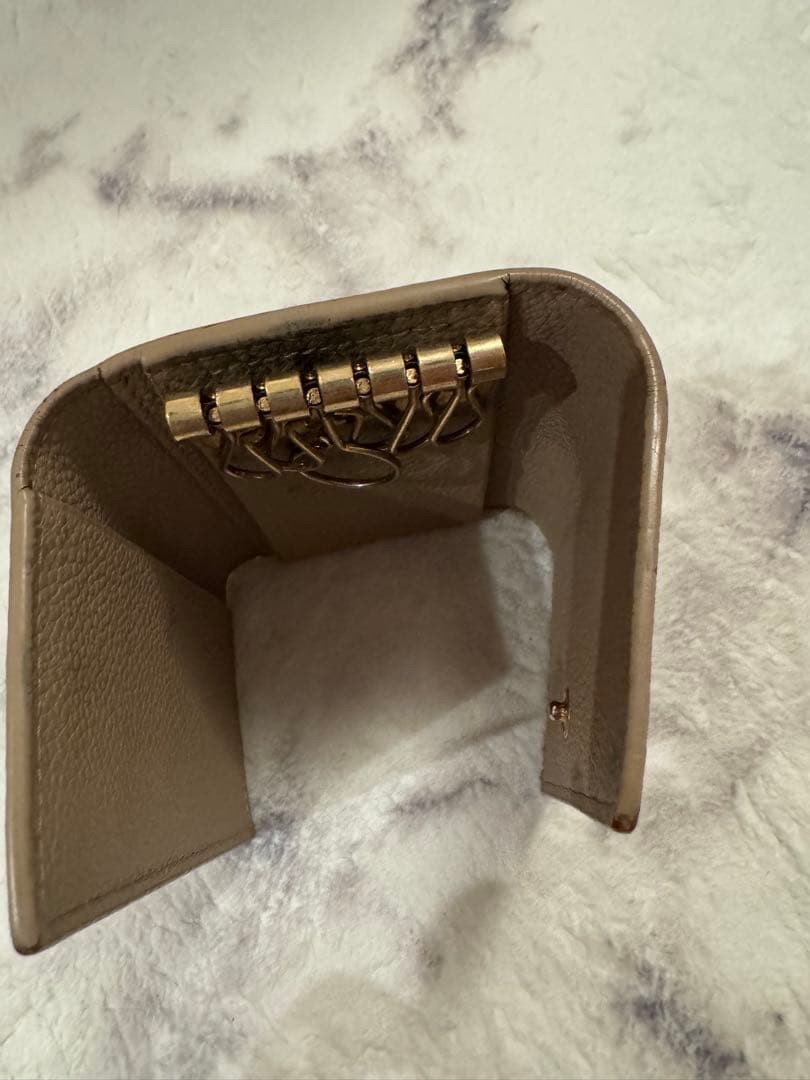 Saint Laurent ベージュ キーケース