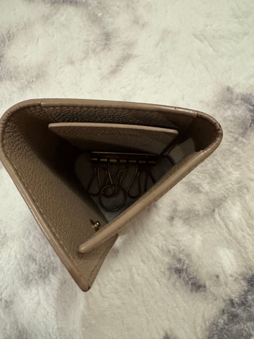 Saint Laurent ベージュ キーケース