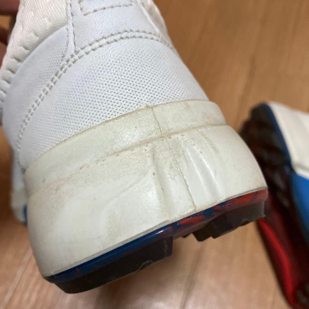 biom ホワイトレザーゴルフシューズ