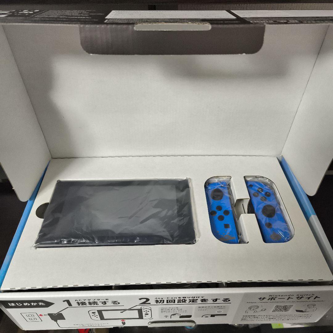 まーくん Switch本体　ドラゴンクエスト11　ロトエディション