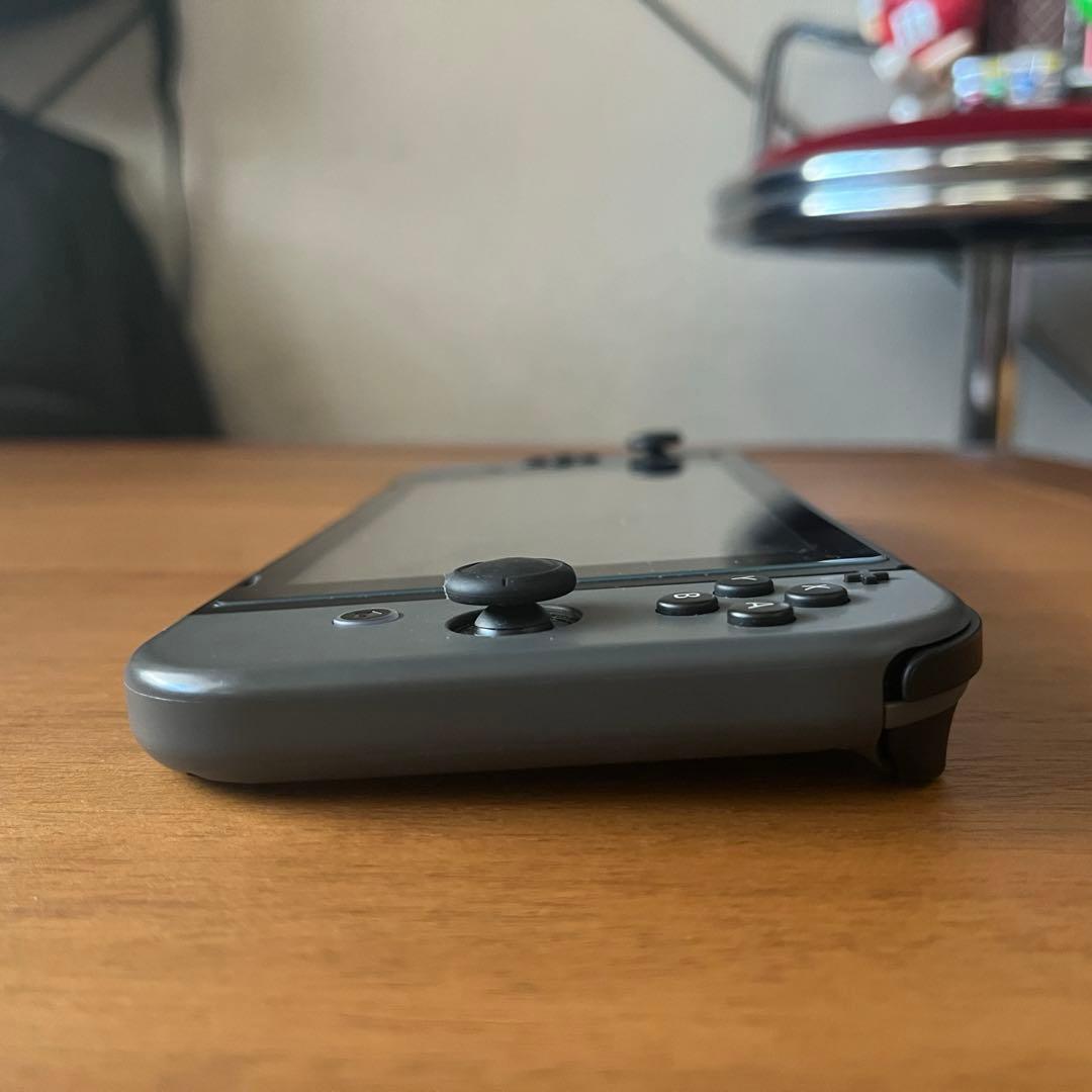 任天堂ニンテンドースイッチ 完動品 バッテリー強化版 グレー 2021年製