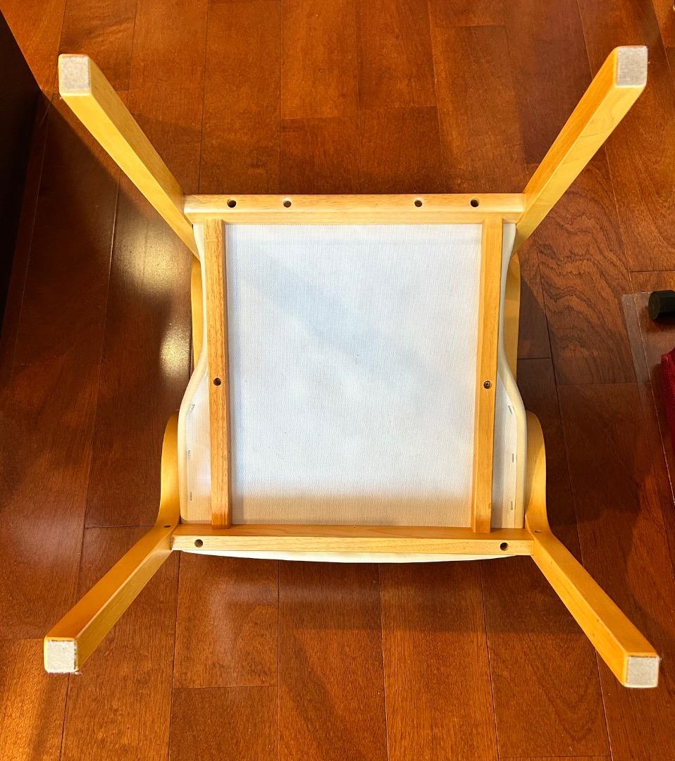 介護・高齢者用椅子　ハーフアームで立ち座りらくらく