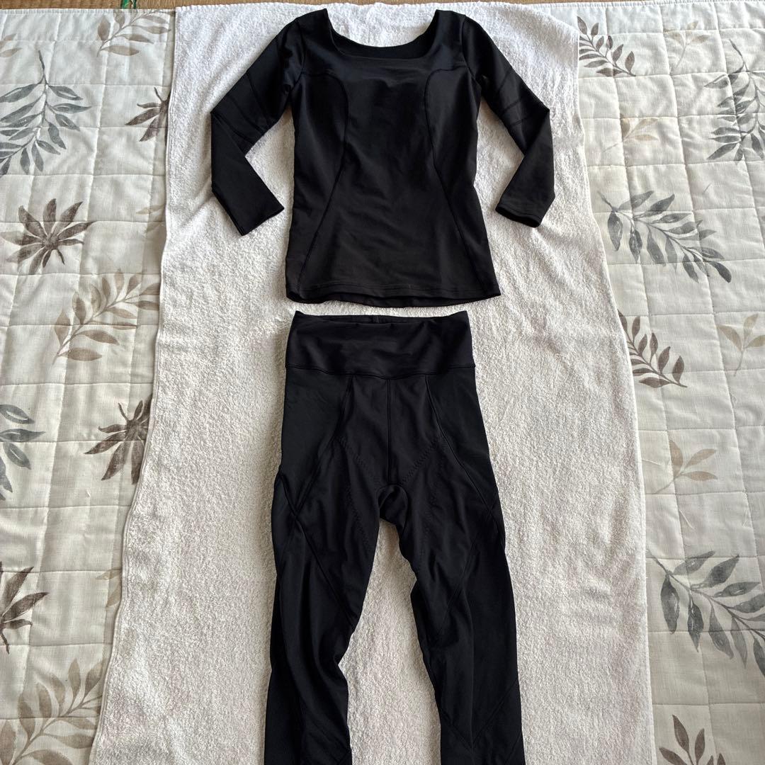 LAVA rintosull リントスル　パーフェクトフォームトップス　上下L