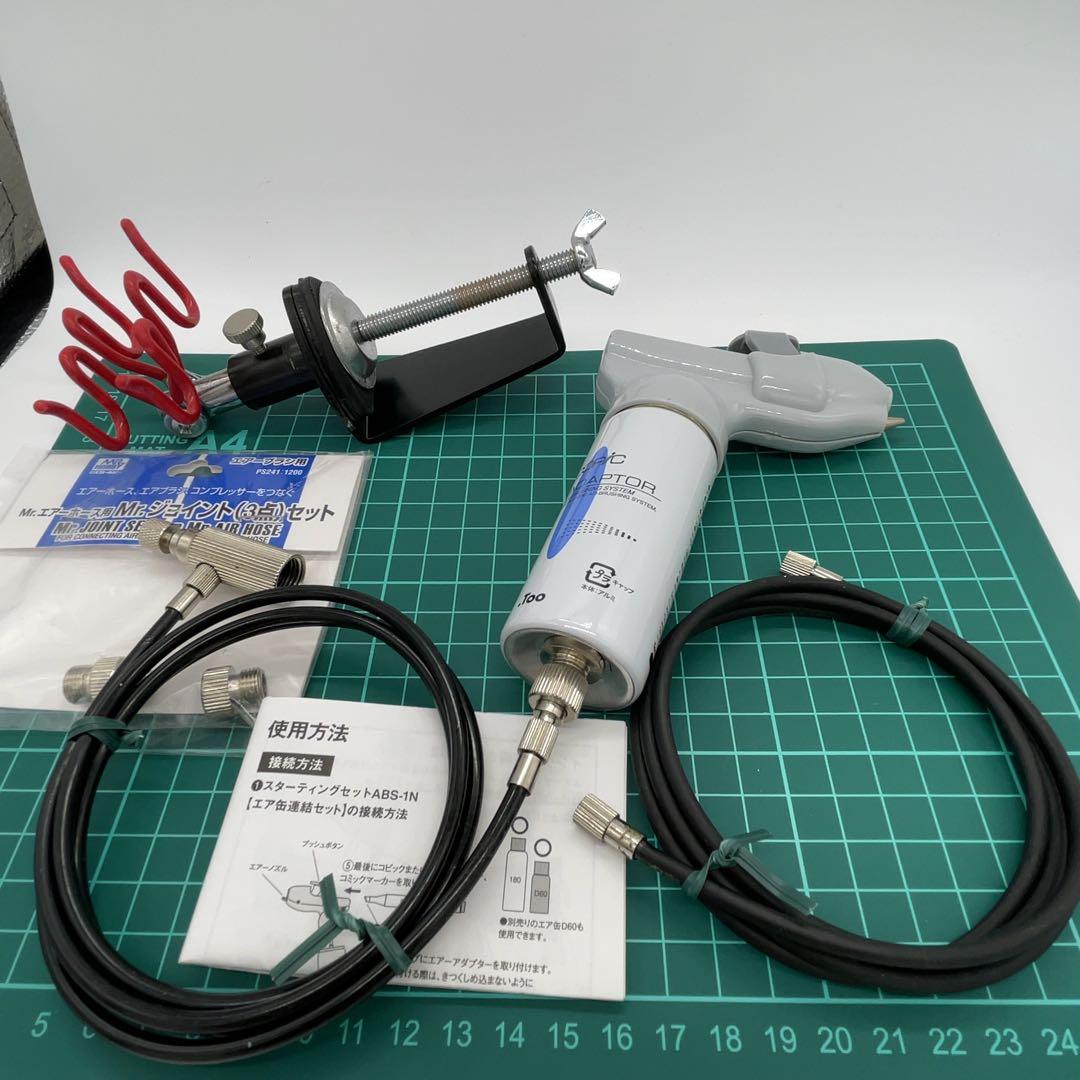 ぴ*ろ様 Mr. リニア コンプレッサー　L5 ガンダムマーカーセット　コピック