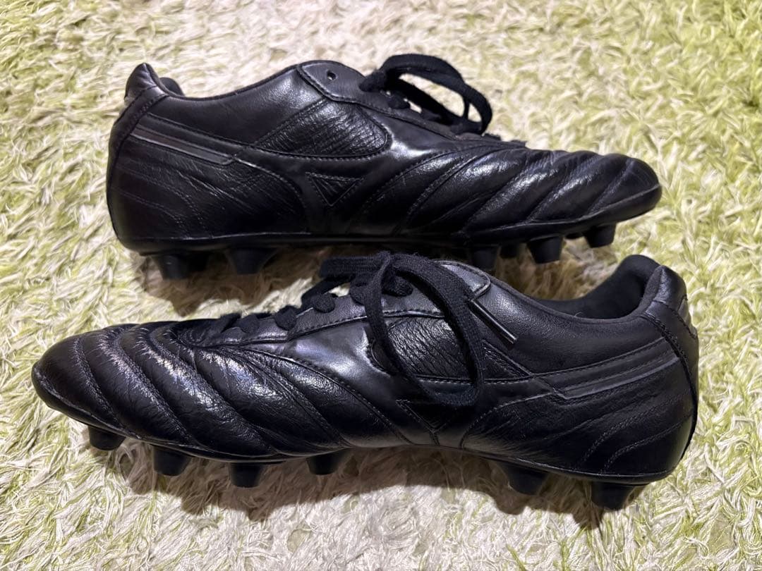 ミズノ　モレリア2 海外限定 ブラック25.5cm