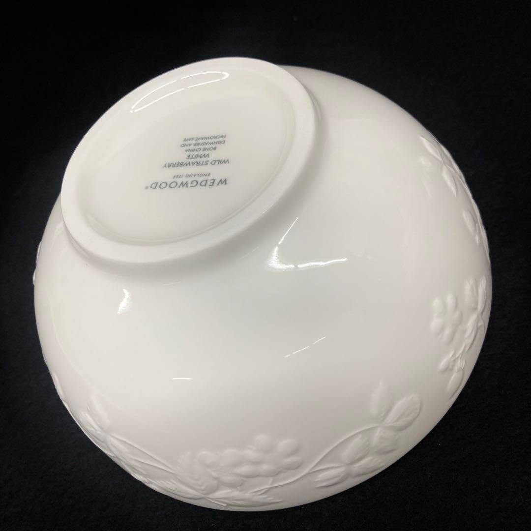  ワイルドストロベリーホワイト 14.5cm ボウル4個セット⭐︎