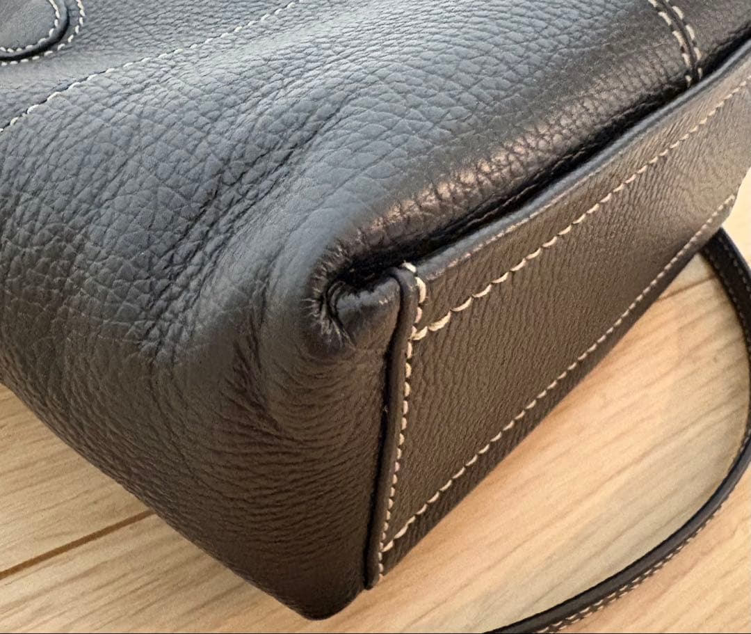 FURLA フルラ　ショルダーバック　プリムローズ黒