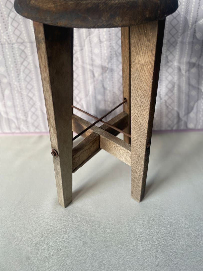 かなり古い 丸椅子 木製 スツール レトロ アンティーク ヴィンテージ チェア