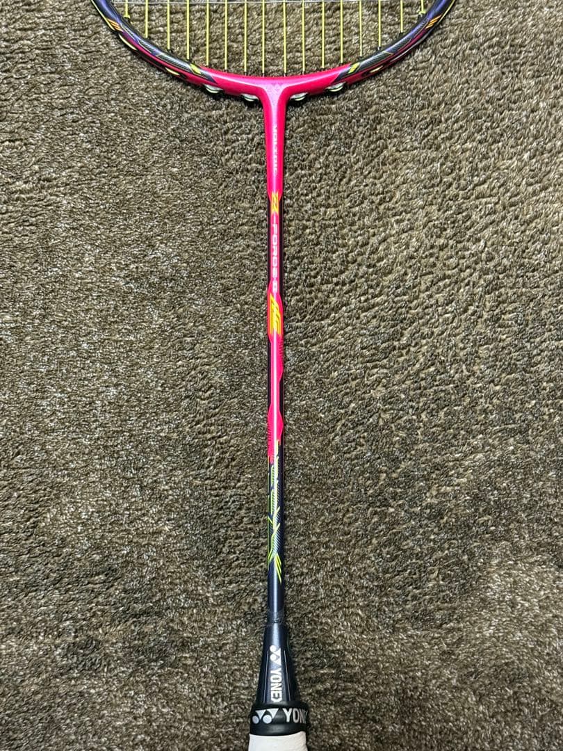 【希少】レア物 ボルトリックzフォース2 リー・チョンウェイ選手の限定モデル