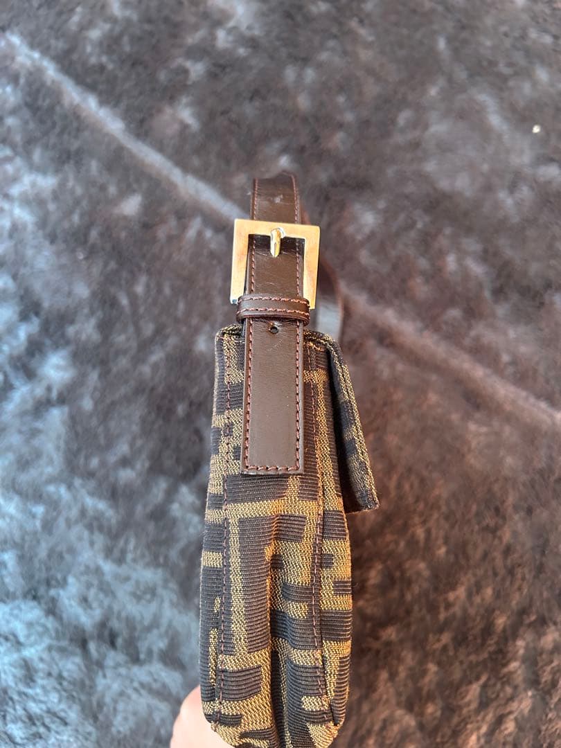 FENDI ズッカ柄 マンマバケット ワンショルダー FFロゴ