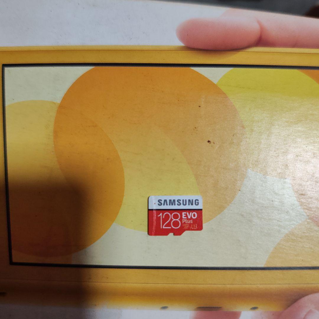 Nintendo Switch Lite イエロー　本体のみ　128GBカード付