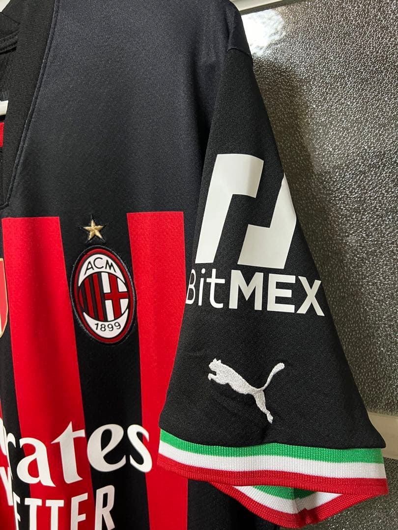 イブラヒモビッチ ACミラン 21/22 ホーム ユニフォーム イタリア現地購入