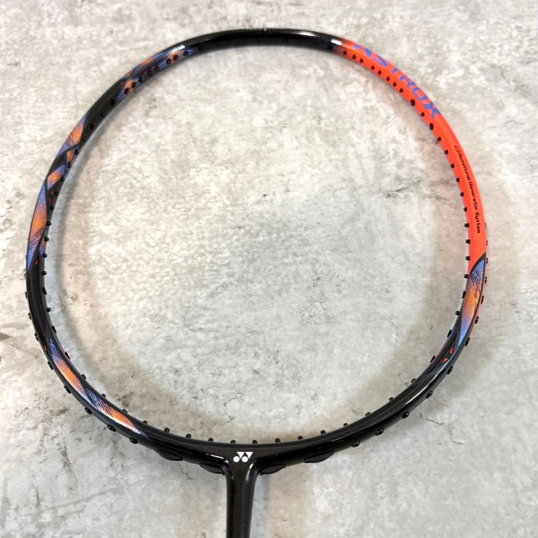 【未使用品】ヨネックス YONEX ASTROX77PRO バドミントン 4U5