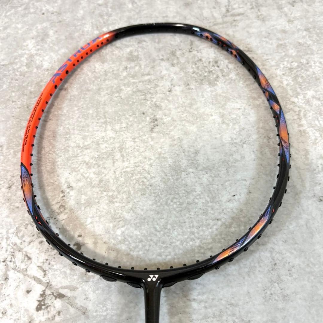 【未使用品】ヨネックス YONEX ASTROX77PRO バドミントン 4U5