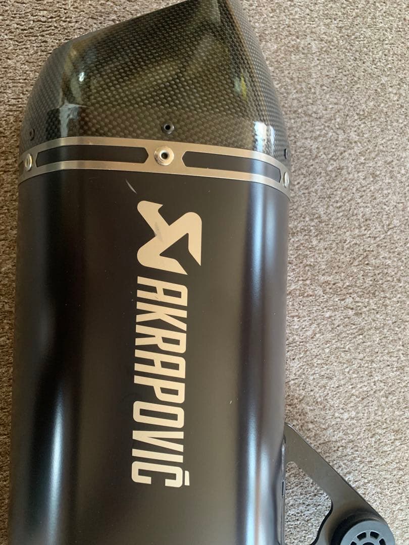 モ*ツ様 R1250GS/R1200GS　Akrapovicスリップオンマフラー