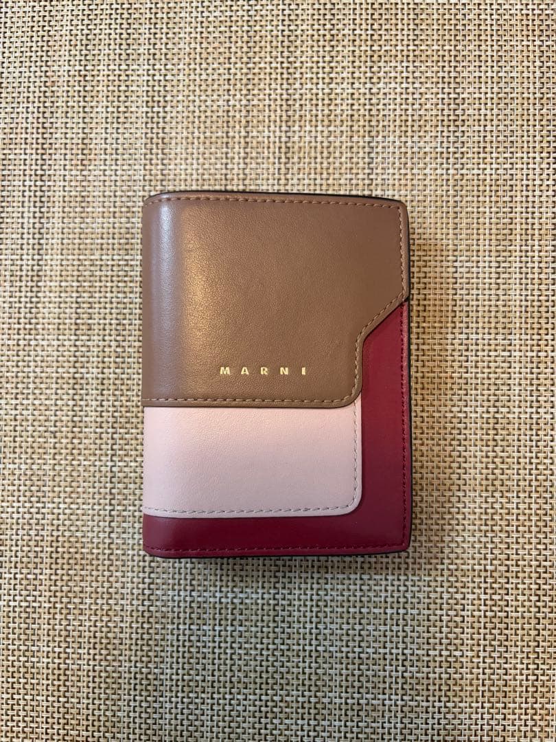 marni 財布 二つ折り