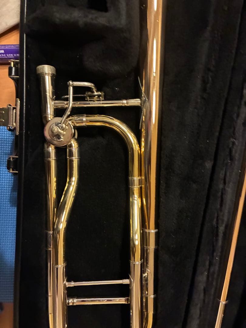 【値下げ中】C.G.CONN 88H オープンラップテナーバストロンボーン 本体