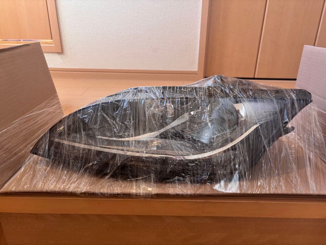 ⭐️新品⭐️Audi TT 8J 純正 ヘッドライト 左　AFS有　後期