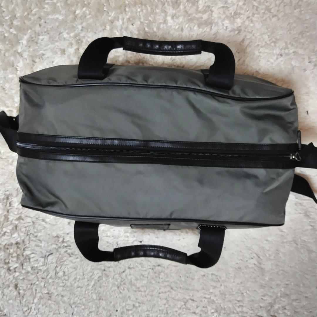 極美品 コーチ ボイジャー ジム バッグ グレー 2way 大容量 ナイロン