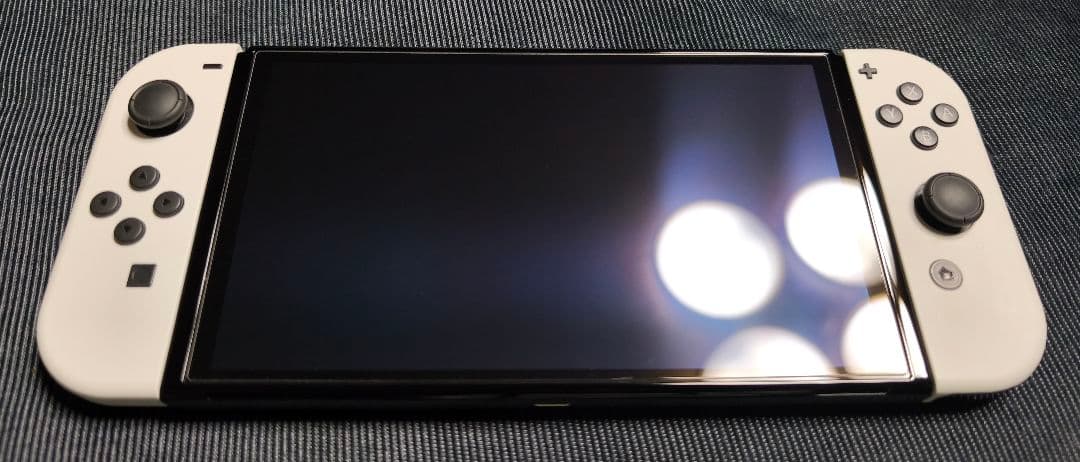 任天堂SWITCH(有機ELモデル)本体 充実の付属品付き