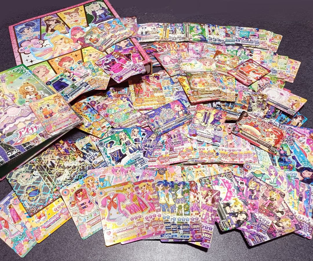 アイカツカード 300枚 セット バインダー付き 大量まとめ売り