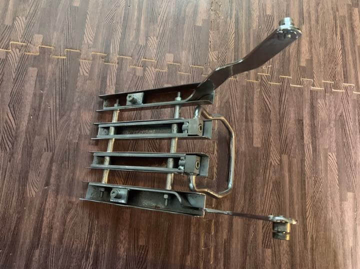 ハーレー　キャリア　FLHR ロードキング