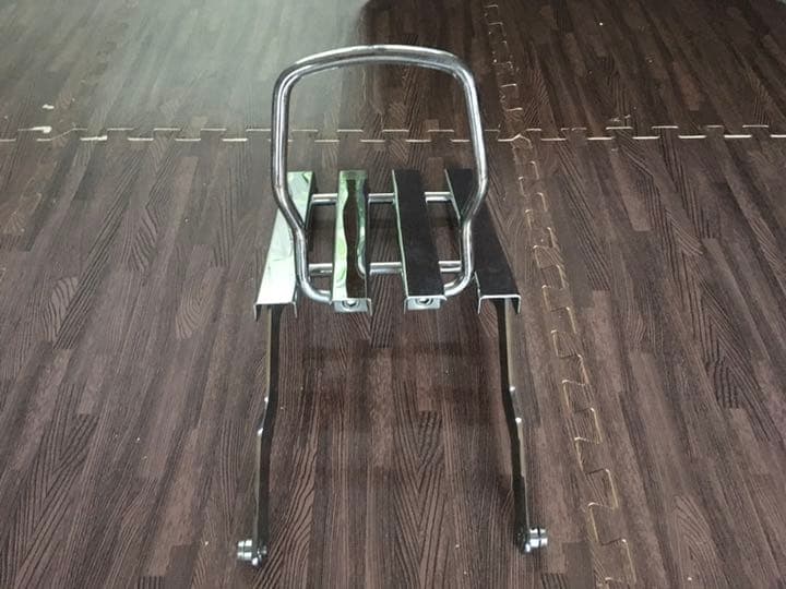 ハーレー　キャリア　FLHR ロードキング