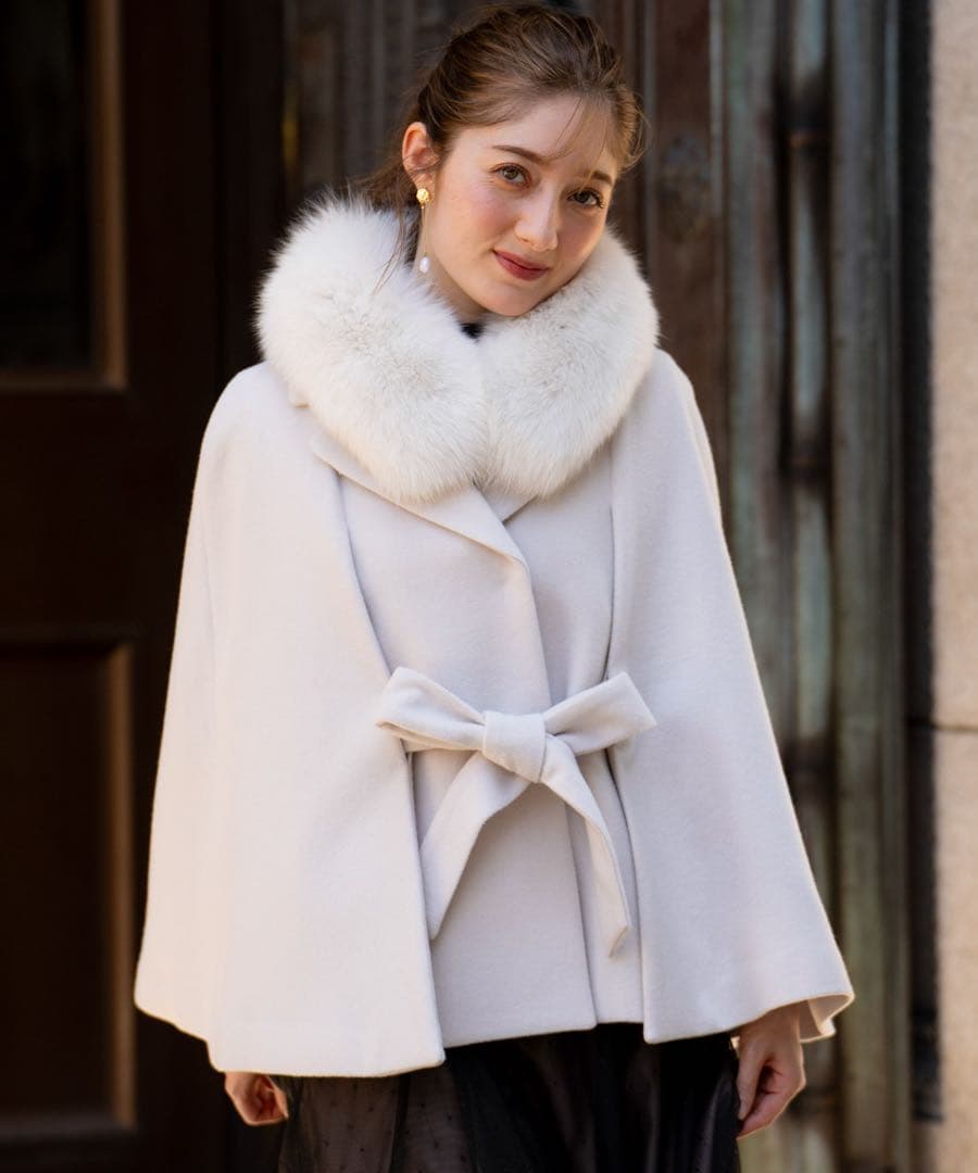 noela ノエラ ファースリットケープコート ショートコート