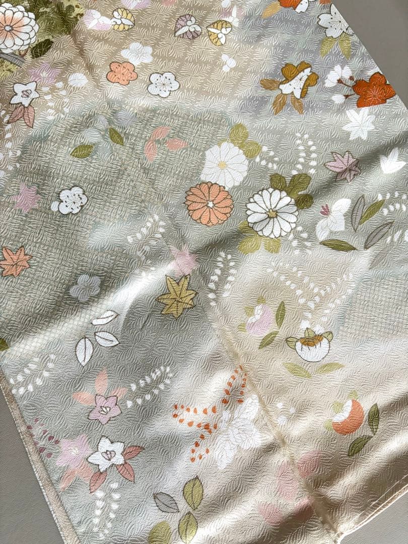 正絹 四季古典柄 友禅染 袷 訪問着 淡オレンジベージュ(和色:肌色) 未使用