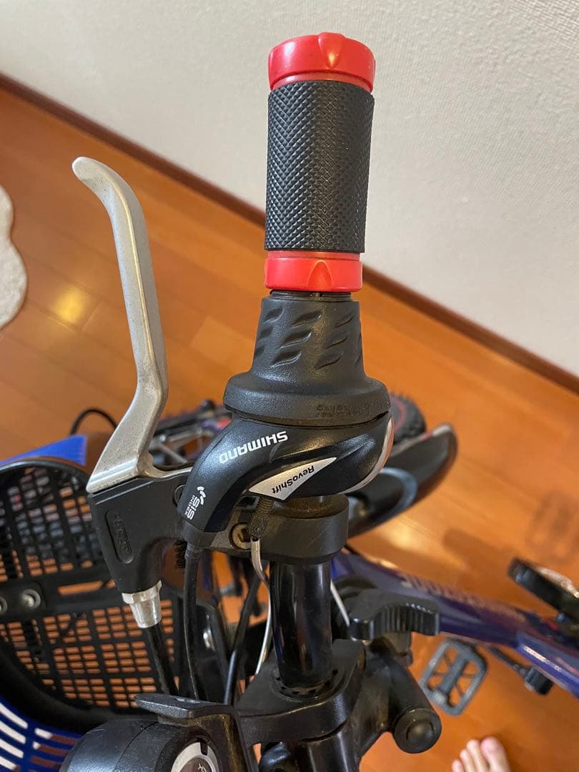 子供用自転車 青 ブリヂストン22インチ　手渡しか着払いで