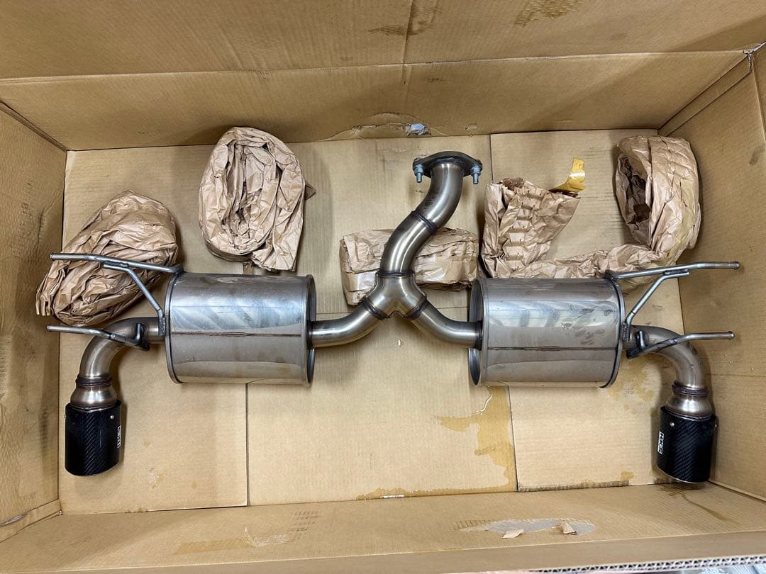 HKS タイランド MAZDA 3 マフラー