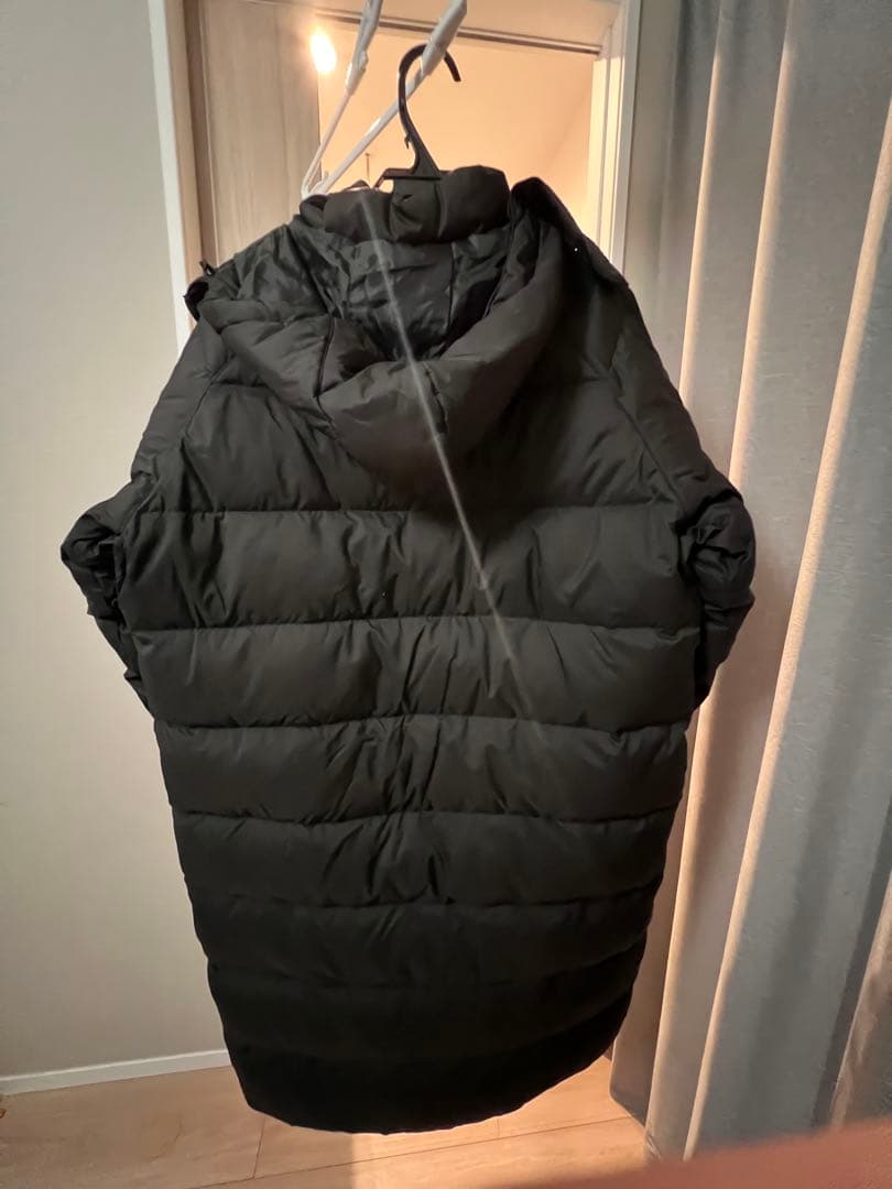 た*す様 Nike ブラック ダウンコート Lサイズ